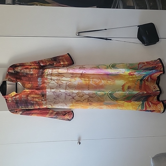 Dresses & Skirts - Women's  flowy floral maxi long sleeve dress size M